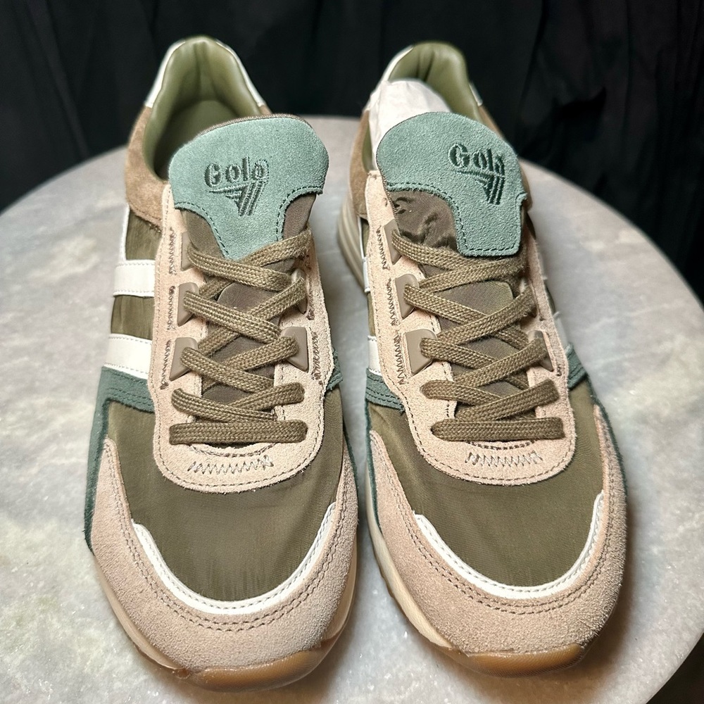 NIB Gola Chicago sneakers khaki/cappuccino/ off white US size 8 - Picture 2 of 13